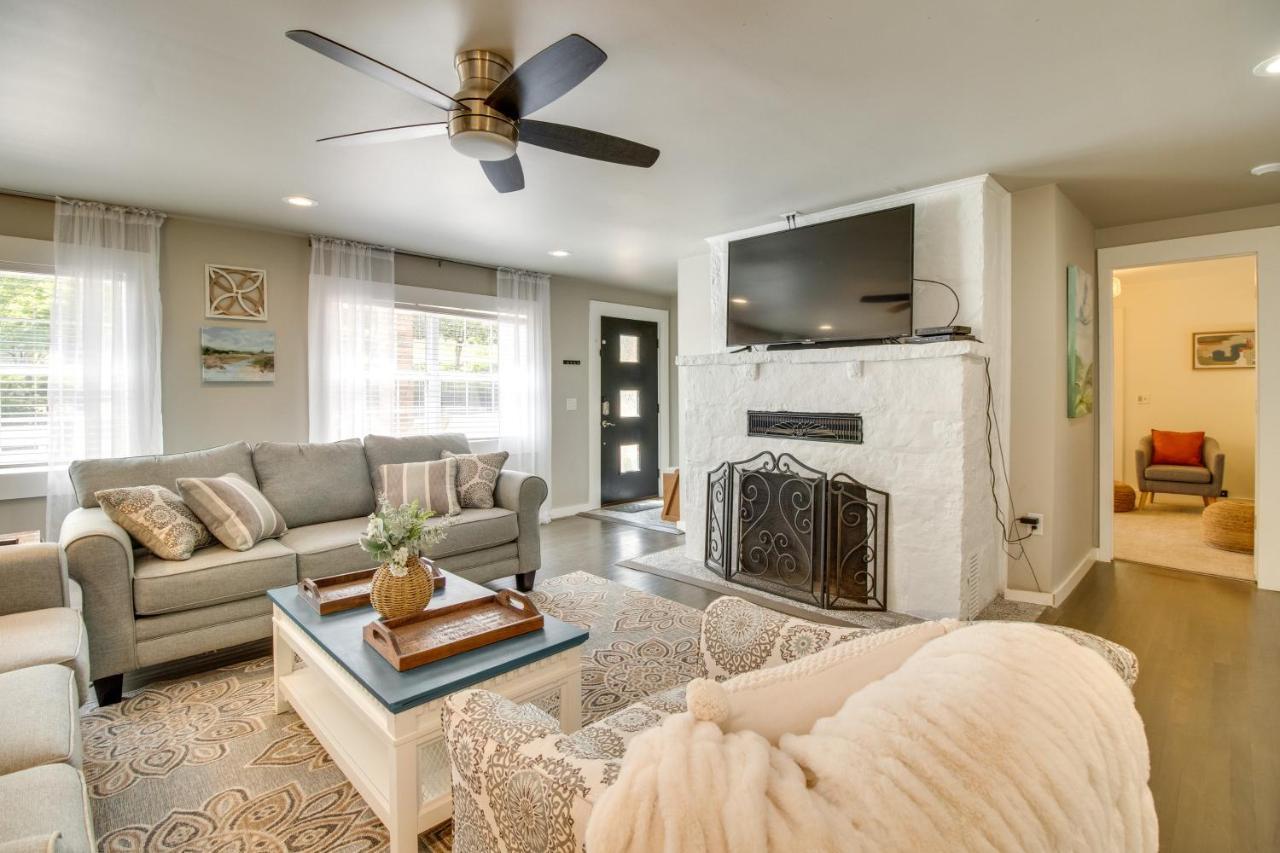 Charming Mountain Home Retreat Walk To Marina! Bagian luar foto