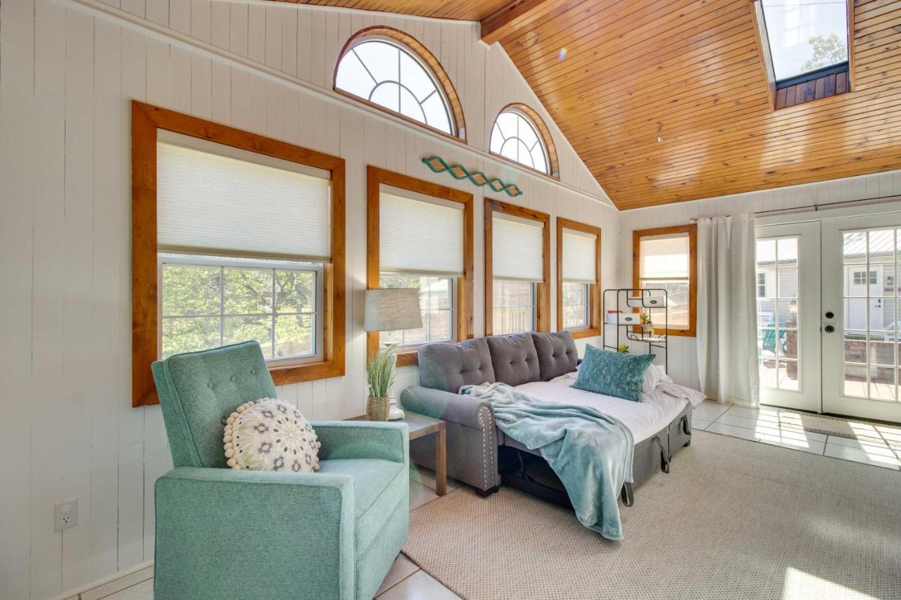 Charming Mountain Home Retreat Walk To Marina! Bagian luar foto