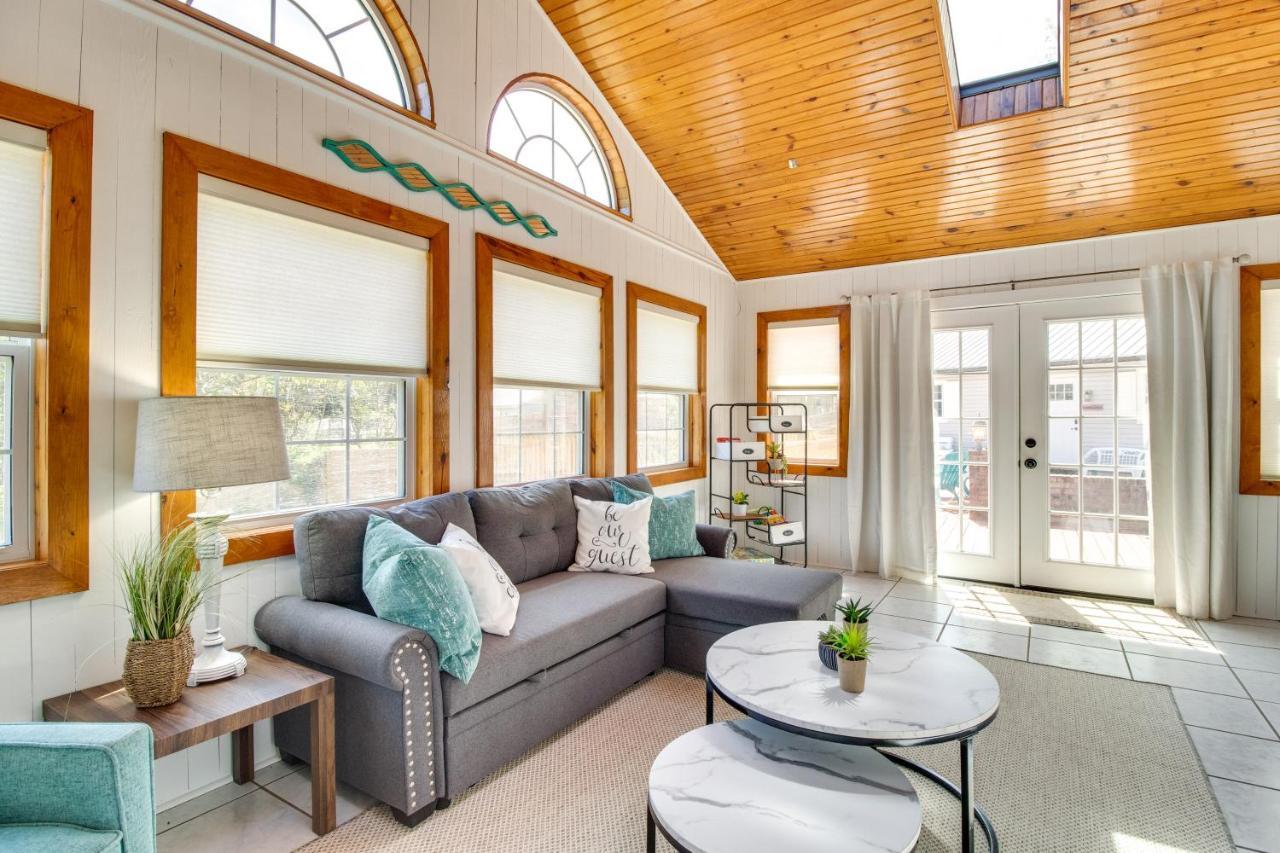 Charming Mountain Home Retreat Walk To Marina! Bagian luar foto
